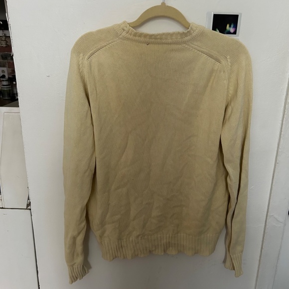 Women's pastel yellow mockneck sweater - Picture 2 of 4